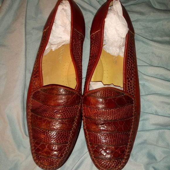 Magnanni Other - HOST PIC Gen. Vtg.   Crocadile Loafers by Magnnani